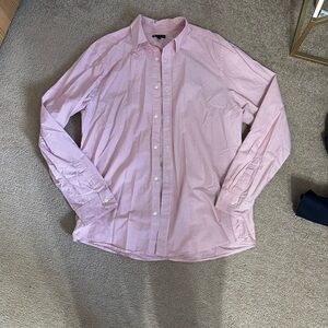 GAP Men's Light Pink Casual Button-Down Shirt